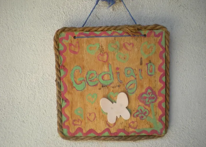 Petalidi Gedigio
